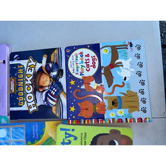 12 Children's Big Board Books Exact Titles Pictured Very Good Condition (A) - Picture 6 of 8